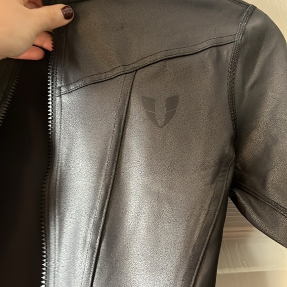 NEW w Tags Firm Abs Faux Leather Cargo Moto Jacket Medium - Picture 5 of 10